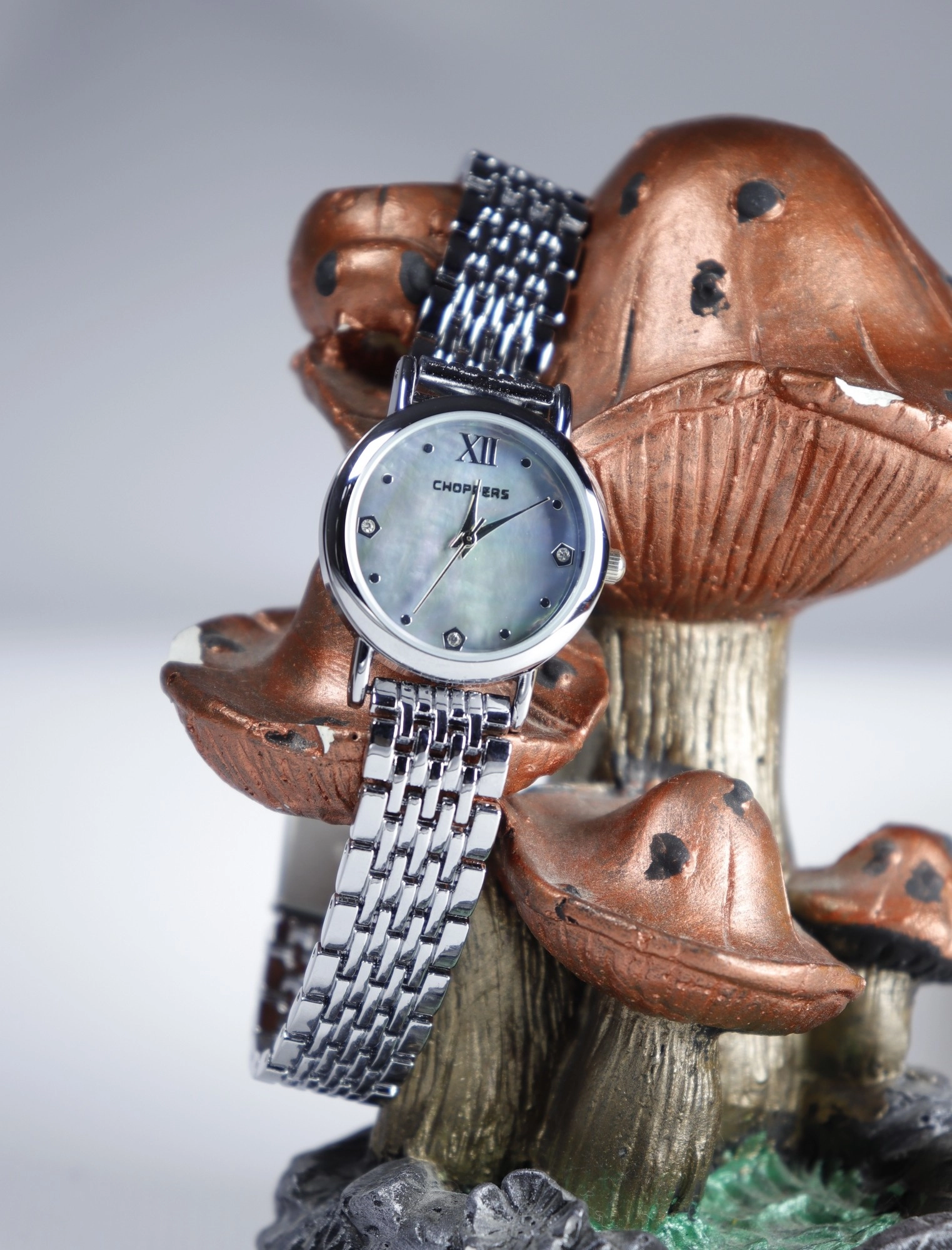 Pearl Essence Kadın Çelik Saat – Sedef Görünümlü Kadran & Şık Tasarım