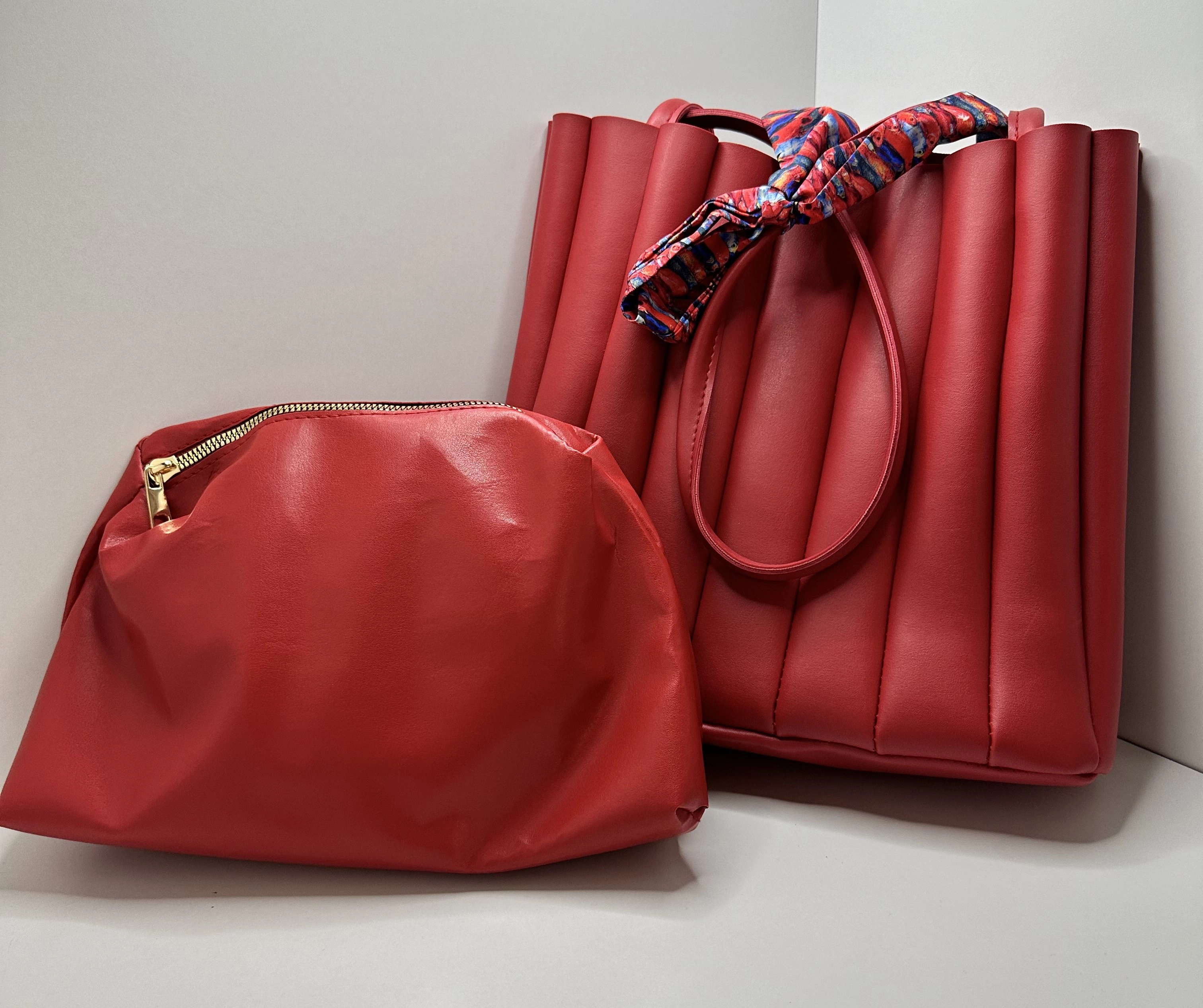 Kadın Suni Deri Omuz ve El Çantası | Fular Detaylı, Fermuarlı ve Geniş İç Hacimli