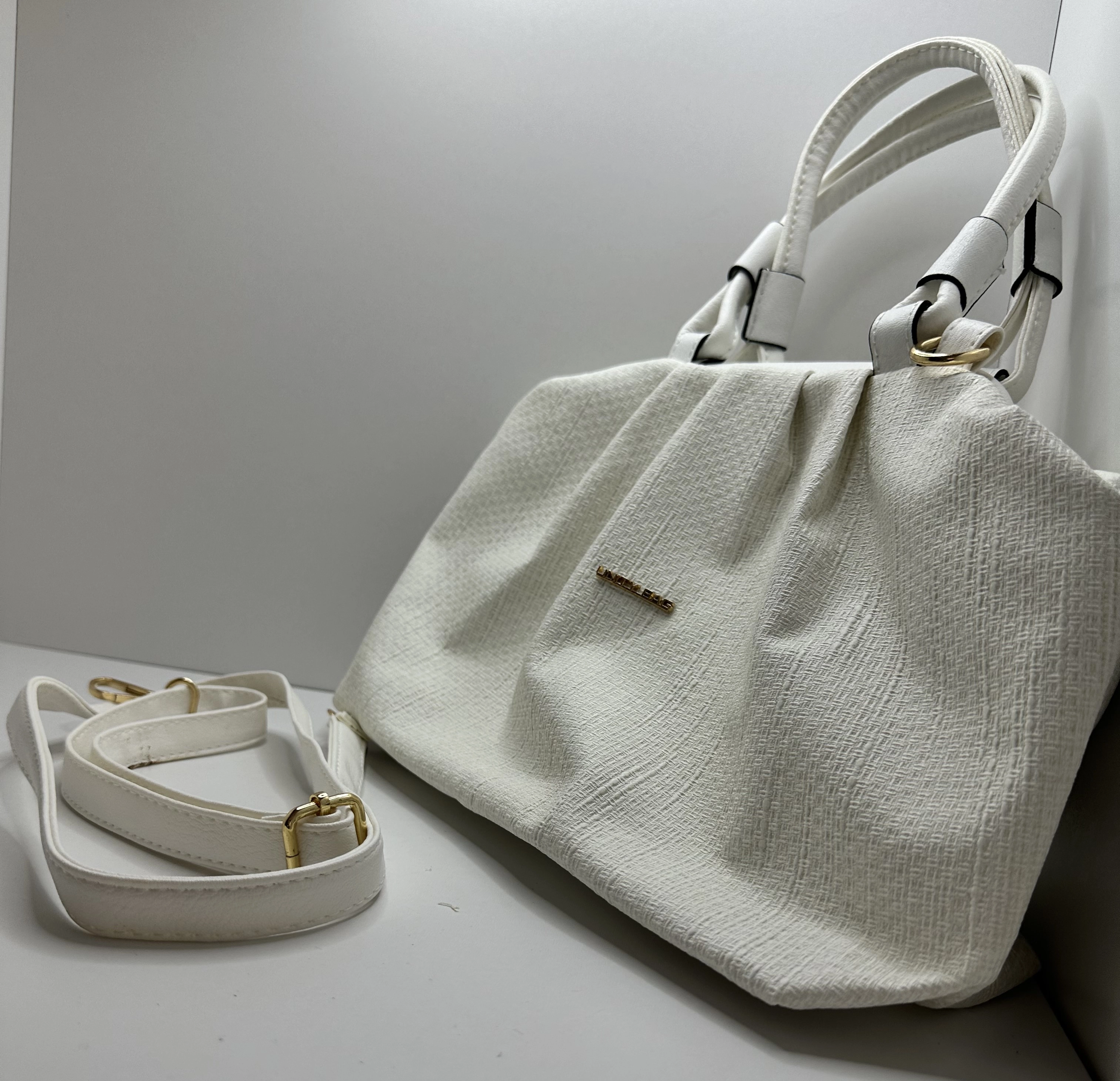 Kadın Suni Deri El ve Omuz Çantası | Dokulu Makas Kapama