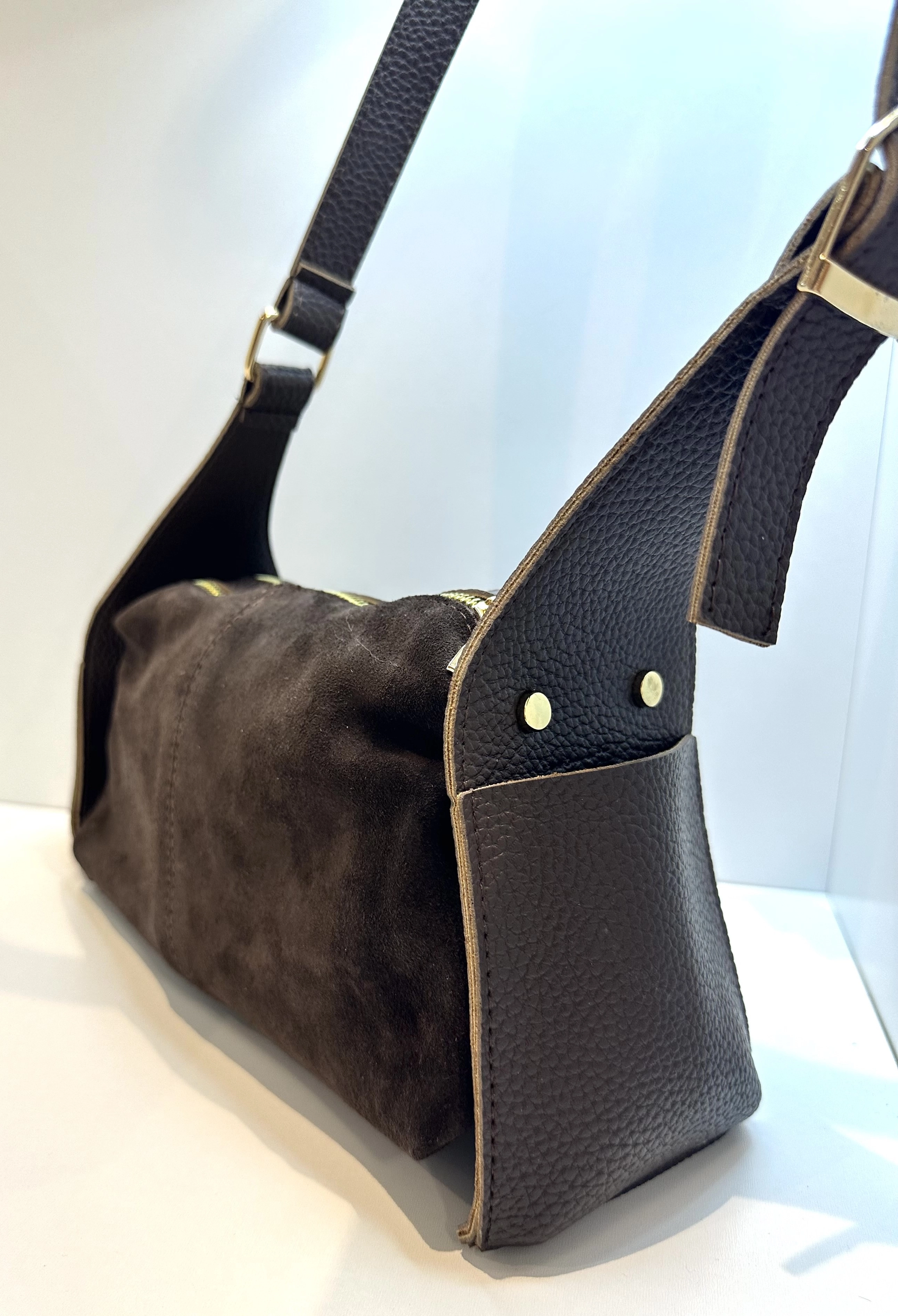 Hakiki Süet Deri Omuz Çantası – Çok Gözlü Günlük Kadın Çanta