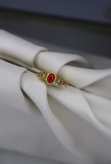 Altın Kaplama Yüzük | Crimson Elegance