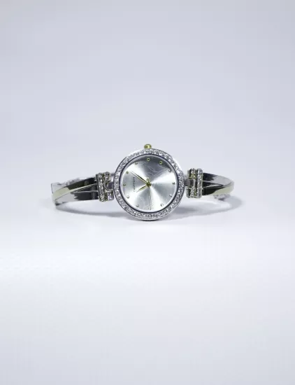 Luna Crystal Kadın Saat | Işıltılı & Şık Tasarım