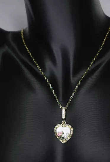 Portre Çiçek Desenli İncili Kolye