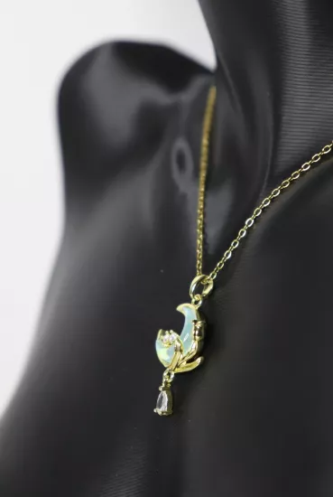 Ay Kelebek Model Altın Sedefli Saydam Zirkon Taşlı Çelik Kolye