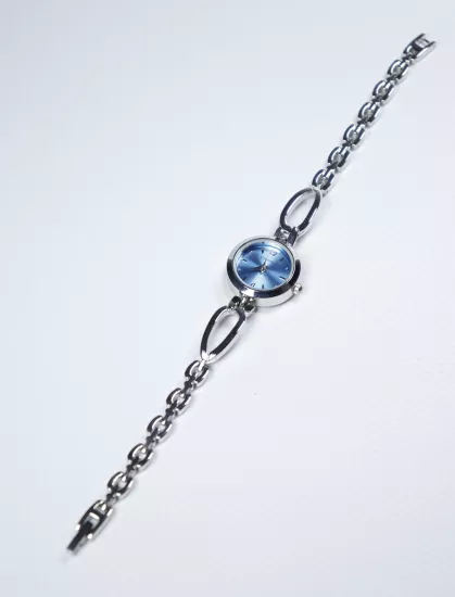 Azure Elegance Kadın Kol Saati | Modern Zarafet