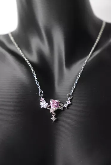 Işıltılı Yıldız Kalpli Gümüş Flowers Çelik Kolye