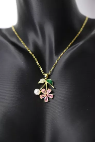 Pembe Zirkon Taşlı Çiçek Figürlü İnci Tomurcuklu Çelik Kolye