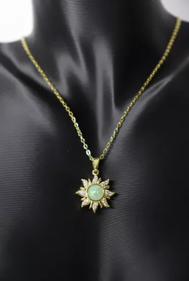 Gold Zincir Opal Taşlı Güneş Çelik Kolye