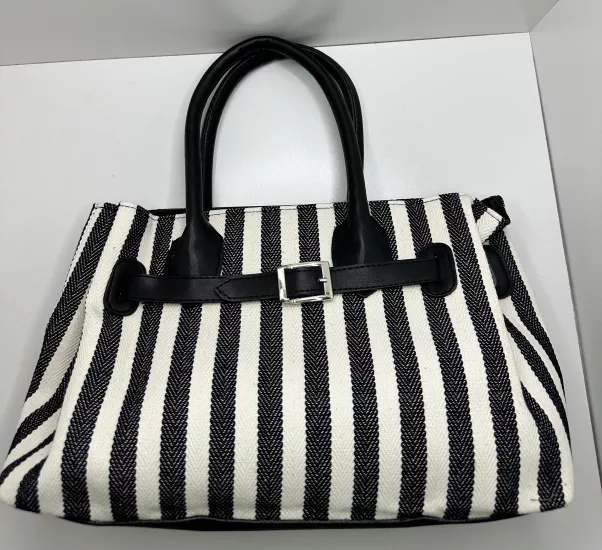 Kanvas Kadın El Çantası | Astarlı, Fermuarlı, Hafif ve Şık Tasarım