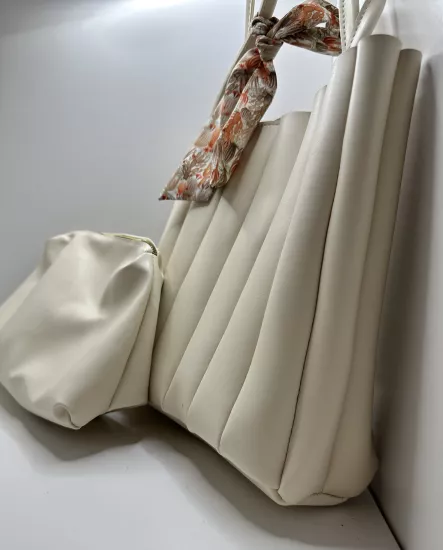 Kadın Suni Deri Omuz ve El Çantası | Fular Detaylı, Fermuarlı ve Geniş İç Hacimli