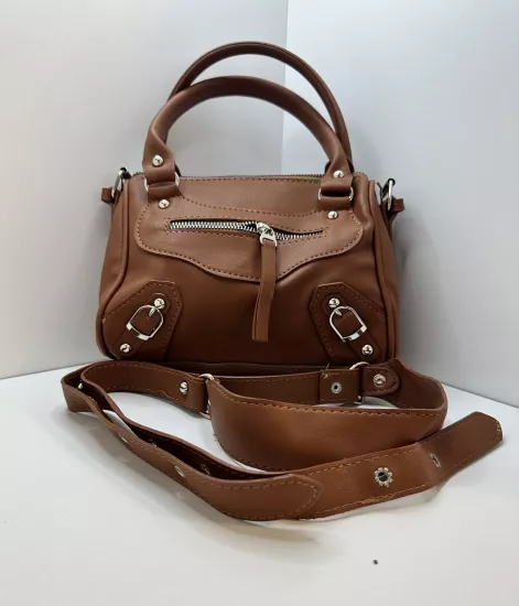 Deri Görünümlü Kadın El ve Omuz Çantası