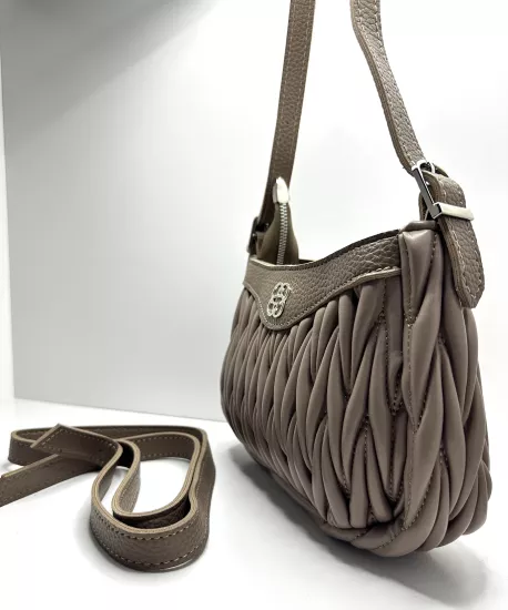 Kadın Suni Deri Omuz ve Çapraz Çanta | Şık Büzgü Dokulu Model – Hecge