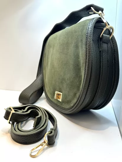 Hakiki Süet Deri Kapaklı Kadın Çapraz Omuz Çantası